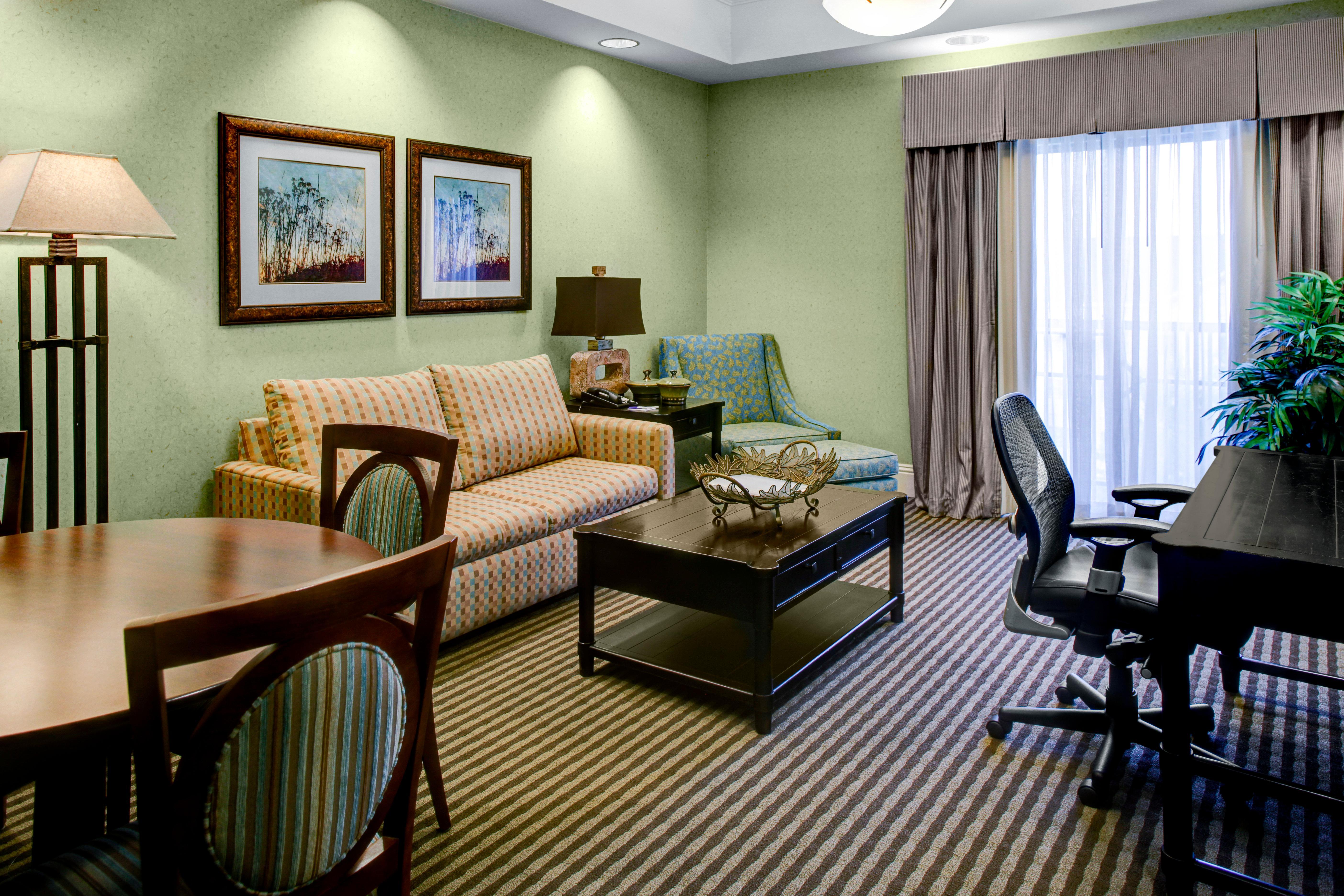 Holiday Inn Express Hotel & Suites Atlanta Buckhead By Ihg Dış mekan fotoğraf