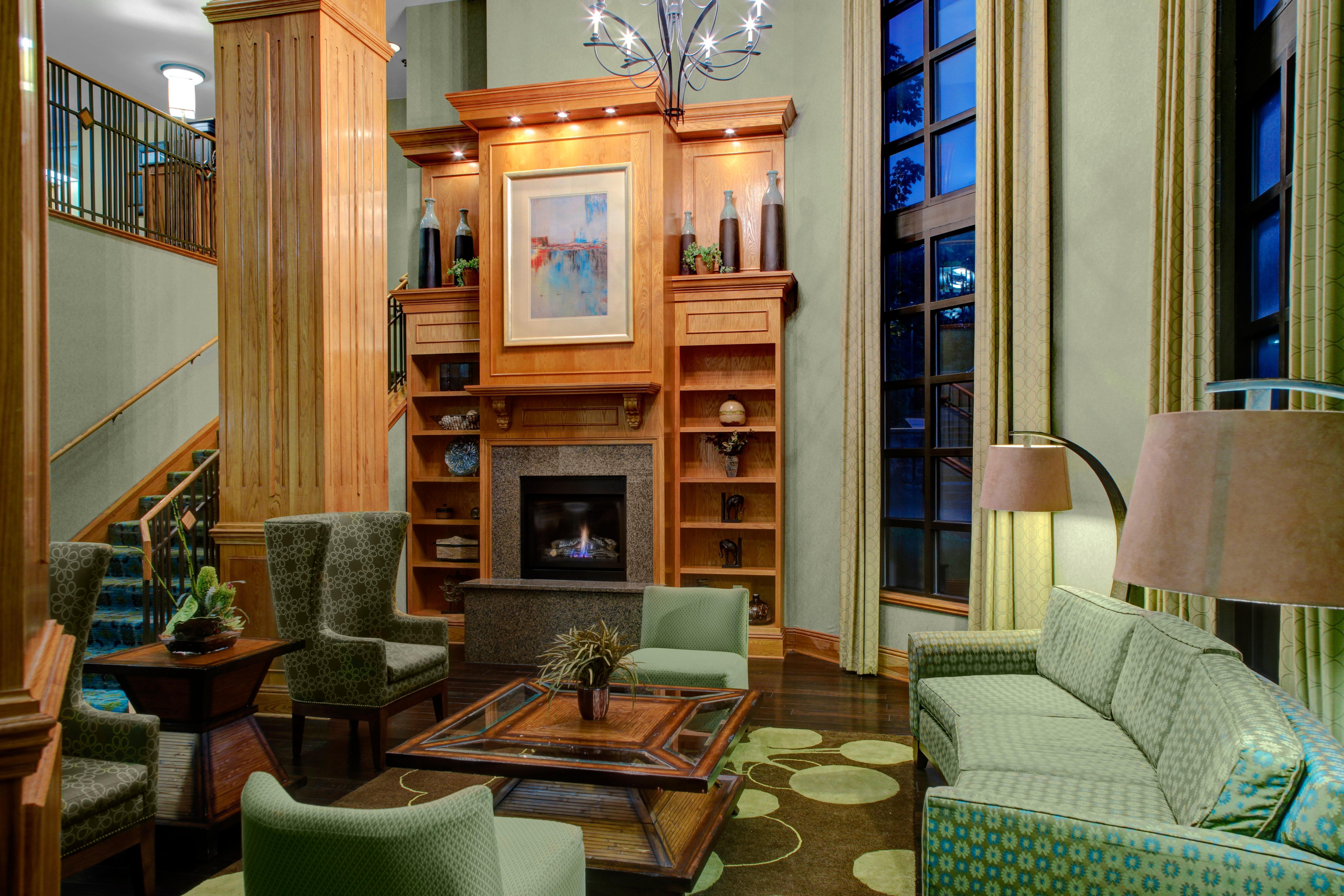 Holiday Inn Express Hotel & Suites Atlanta Buckhead By Ihg Dış mekan fotoğraf