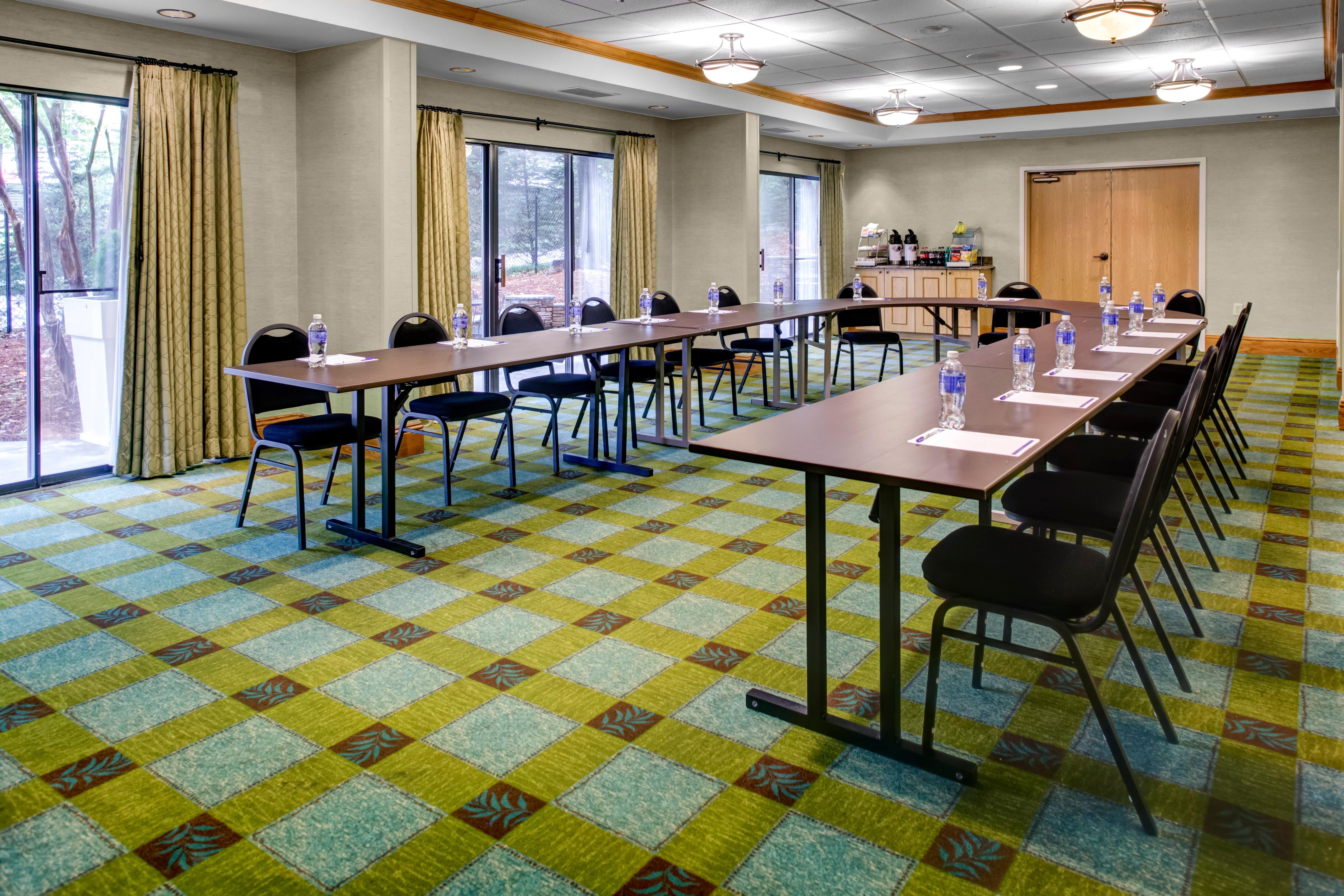 Holiday Inn Express Hotel & Suites Atlanta Buckhead By Ihg Dış mekan fotoğraf
