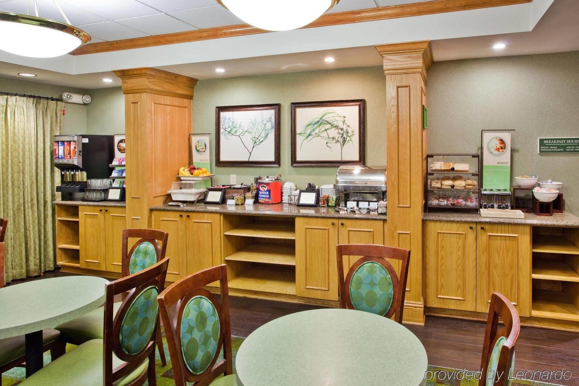 Holiday Inn Express Hotel & Suites Atlanta Buckhead By Ihg Dış mekan fotoğraf